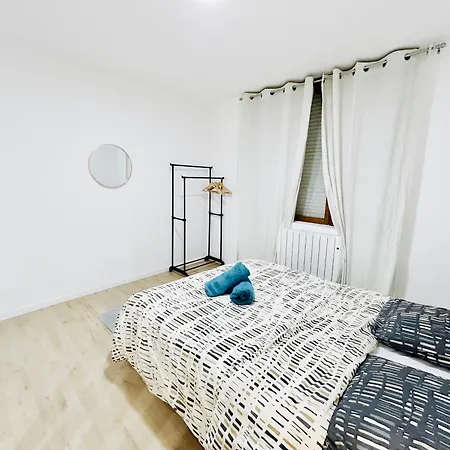 Royal Sejour Proche Centre, Parking Gratuit Apartment Saint-Quentin (Aisne)