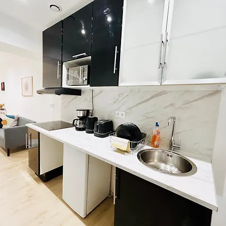 Apartment Royal Sejour Proche Centre, Parking Gratuit Saint-Quentin (Aisne)
